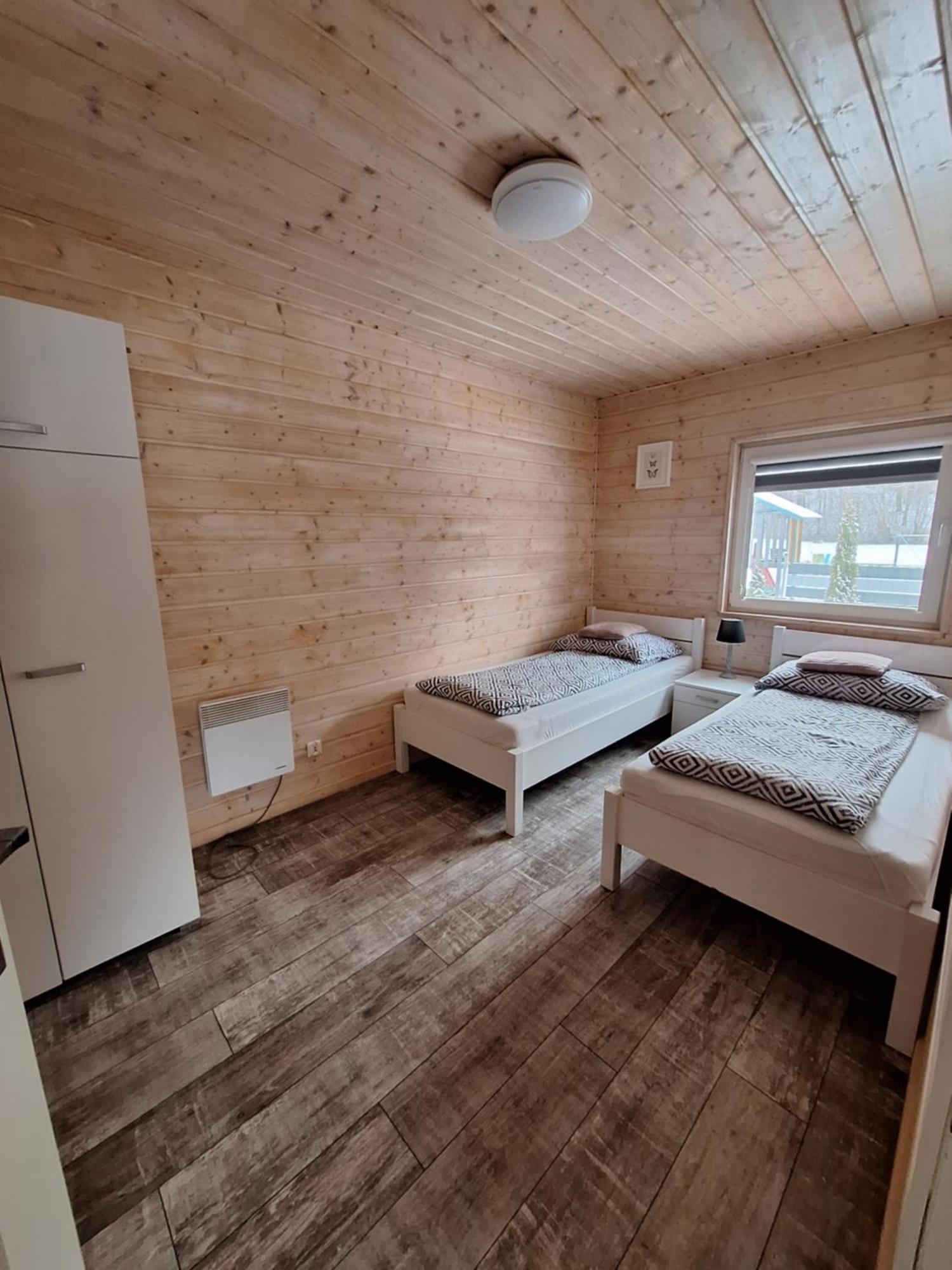Domki Komfort Caloroczne Zator Kültér fotó