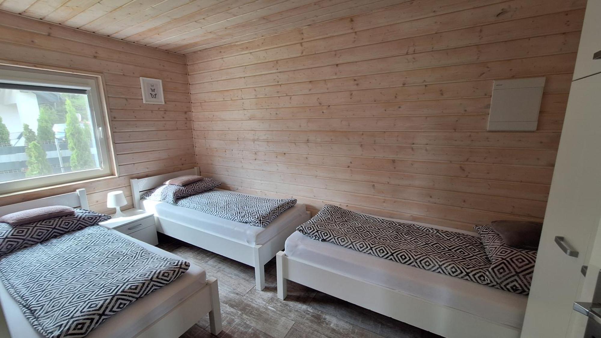 Domki Komfort Caloroczne Zator Kültér fotó